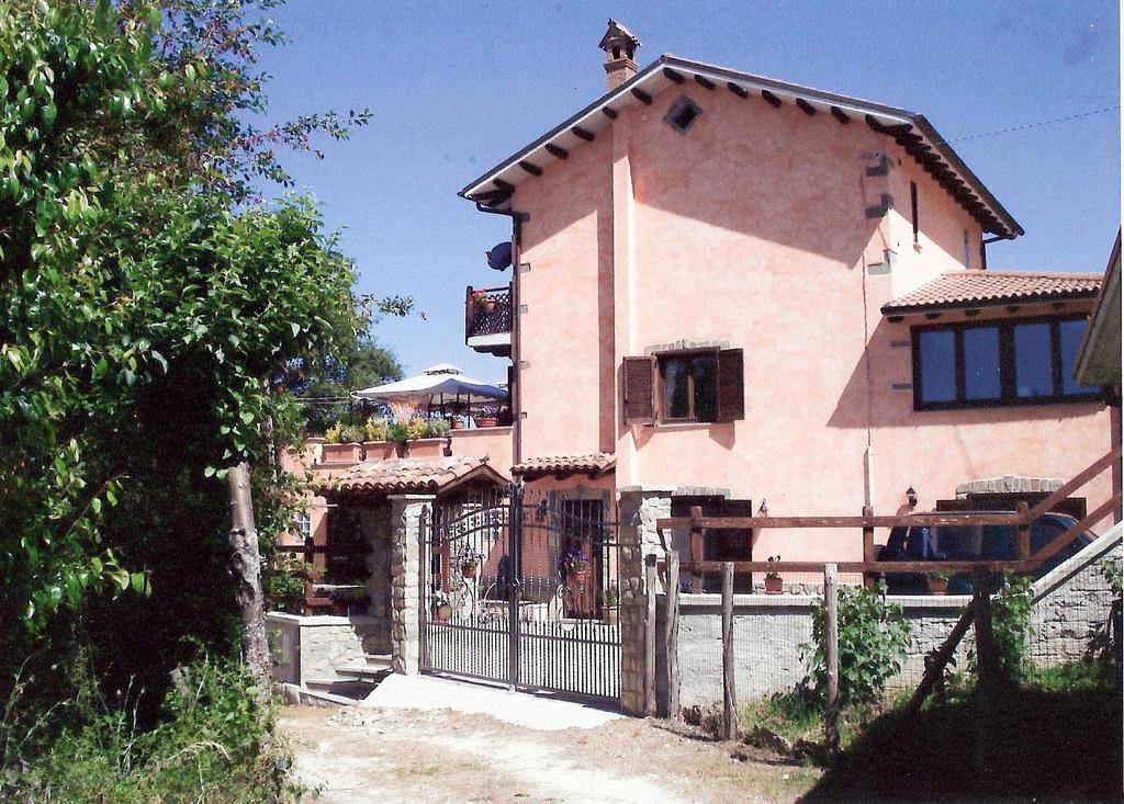 Parco Dei Laghi Διαμέρισμα Αματρίτσε Εξωτερικό φωτογραφία